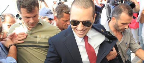 Ορκίζονται Κασιδιάρης και Μιχαλολιάκου