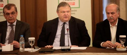 Βενιζέλος: Η θητεία μου τελειώνει με την έναρξη του συνεδρίου