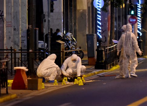 Άνοιξε η Σταδίου μετά την εξουδετέρωση του εκρηκτικού μηχανισμού στο Υπ Εργασίας