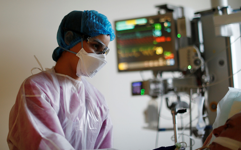2020 11 27t164709z 1508712094 rc2sbk9kd7f3 rtrmadp 5 health coronavirus france hospital 768x480 1
