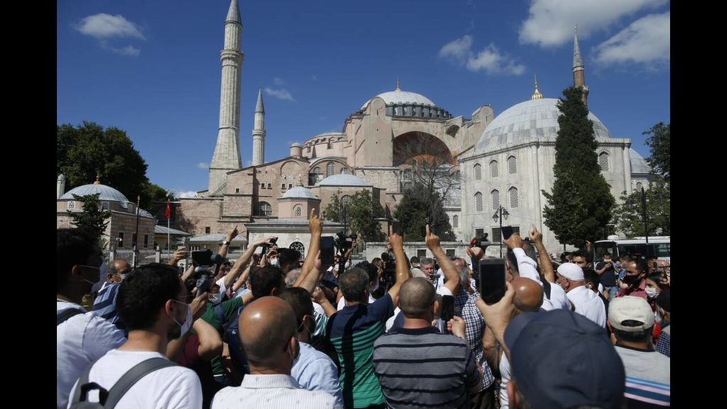 Συγκέντρωση Τούρκων στην Αγία Σοφία 11