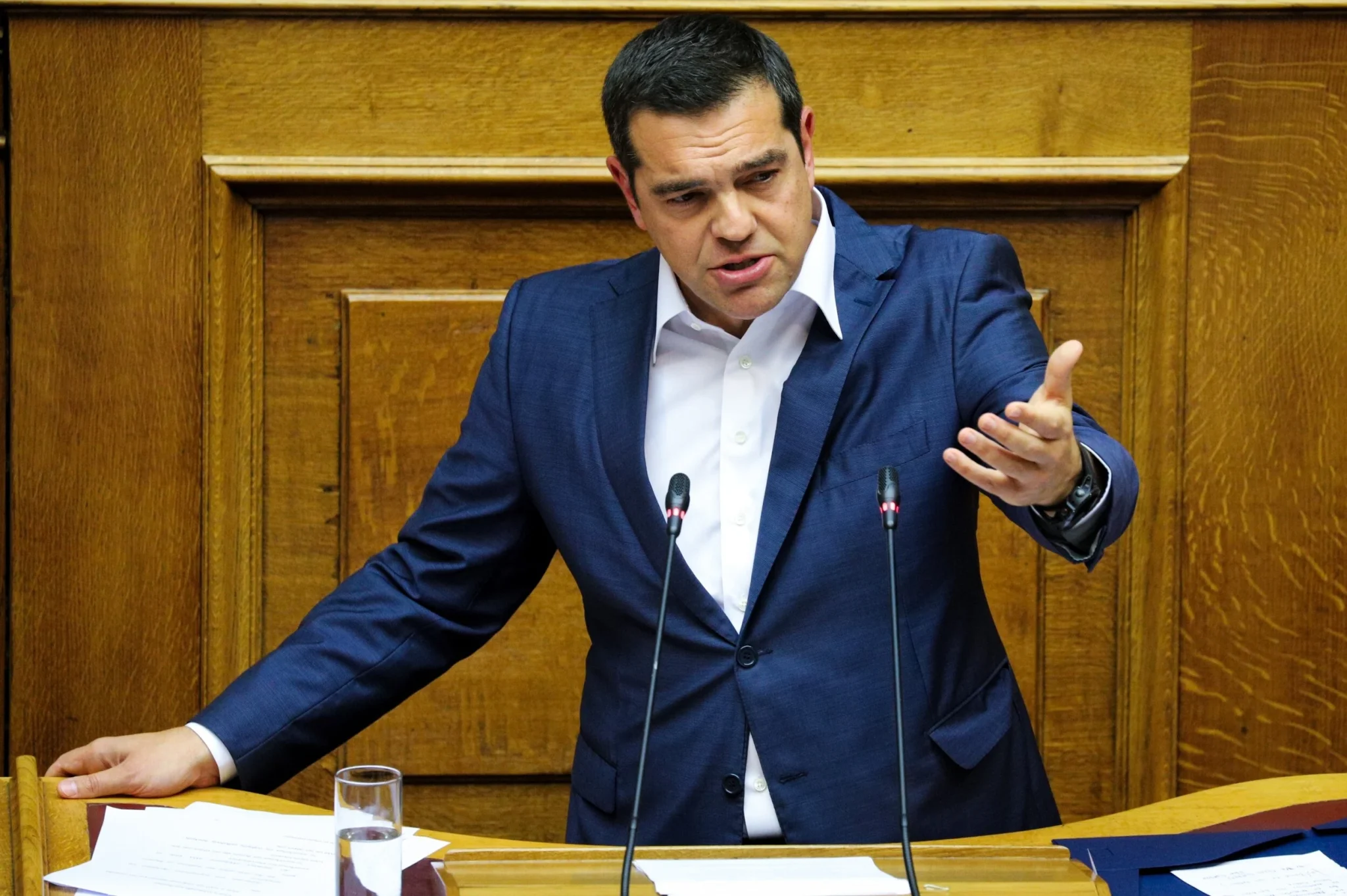 Tipras vouli psifos empistosinis