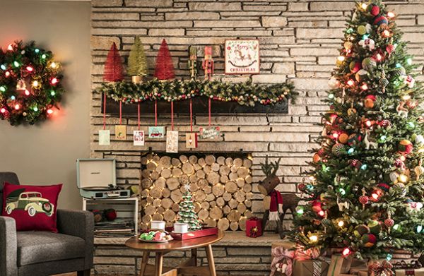 Decorate christmas tree hero 6vc5smlilngdscv53o813hfa3a82hufy20dks8q2yh8