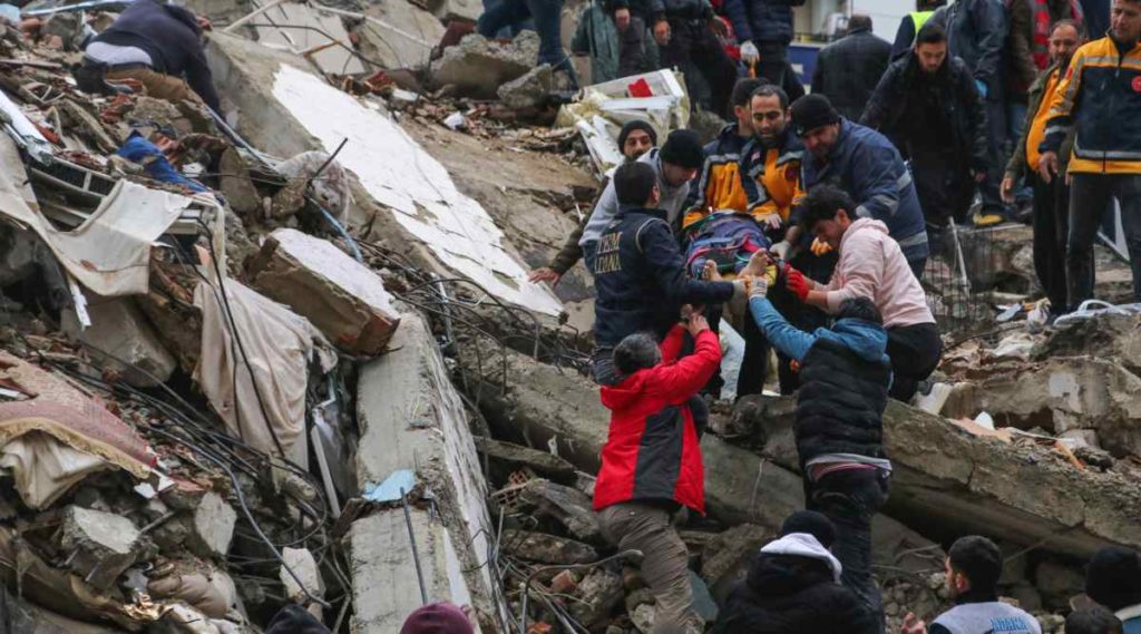 A powerful quake in turkey
