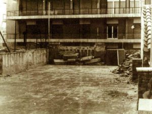 I taratsa stin mpoympoylinas