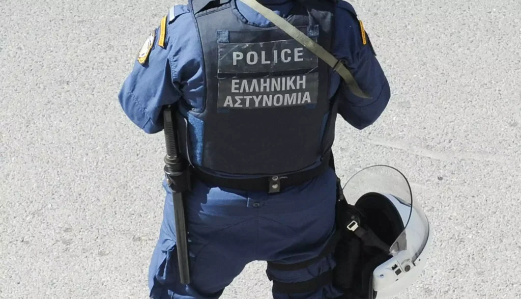 Astynomikos 111 intime 11 02 202