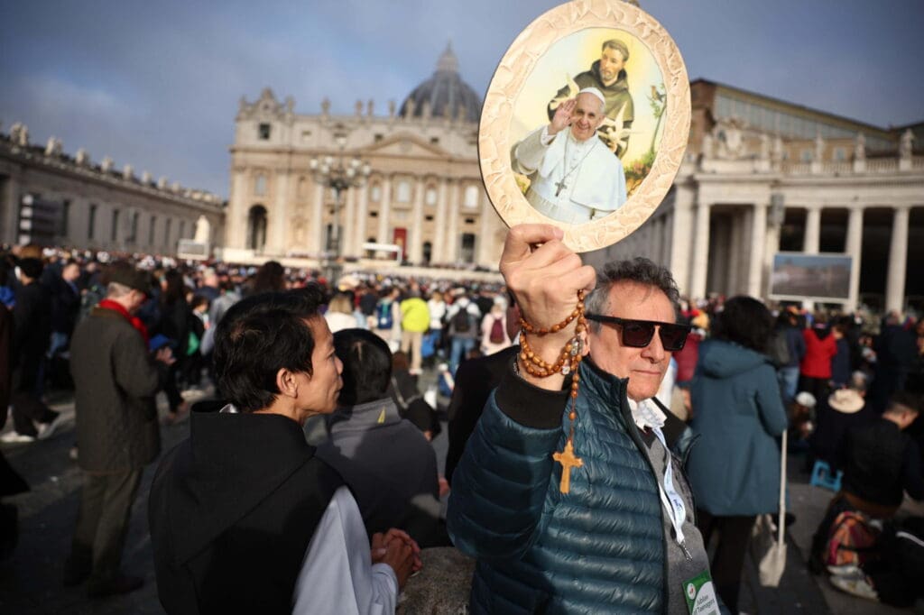Pope francis' funeral mass in st peter's square