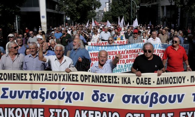 ΣΥΝΤΑΞΙΟΥΧΟΙ ΣΥΓΚΕΝΤΡΩΣΗ ΚΑΙ ΠΟΡΕΙΑ ΔΙΑΜΑΡΤΥΡΙΑΣ