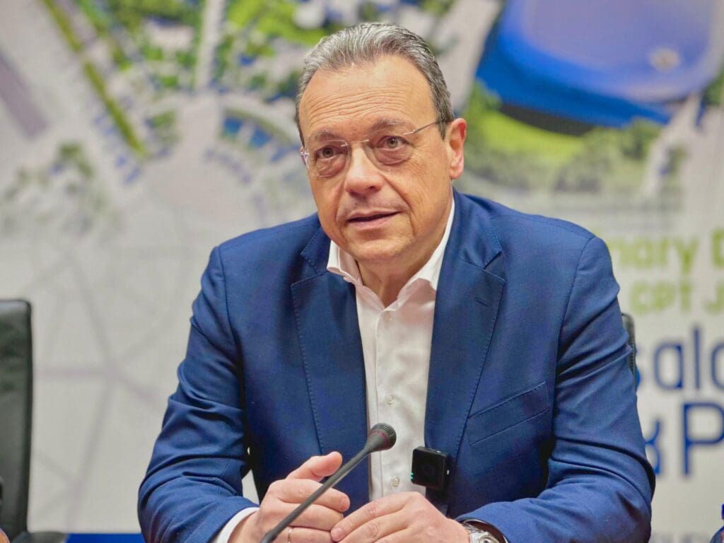 Famellos deth1 scaled