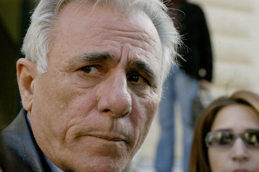 ÁÓÖÁËÉÓÔÇÊÁ ÌÅÔÑÁ ÃÉÁ ÔÇÍ ÅÊÐÏÌÐÇ ÔÏÕ ÓÐÕÑÏÕ ÊÁÑÁÔÆÁÖÅÑÇ ÊÁÔÅÈÅÓÅ Ç ÄÉÊÁÓÔÉÊÏÓ ÊÙÍÓÔÁÍÔÉÍÁ ÌÐÏÕÑÌÐÏÕËÉÁ