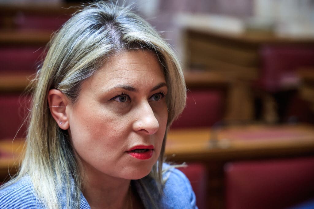 ΣΥneΔΡΙΑΣΗ ΤΗΣ ΕΠΙΤΡΟΠΗΣ ΠΑΡΑΓΩΓΗΣ ΚΑΙ ΕΜΠΟΡΙΟΥ (ΓΙΩΡΓΟΣ ΚΟΝΤΑΡΙΝΗΣ/eurokinissi)