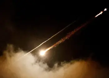 Iran missiles 1200x675 1