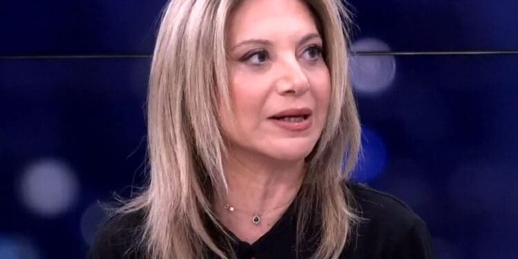 Ragdaies politikes exelixeis toumpa ola apo maria karystianou