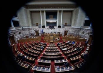 ΣΥΖΗΤΗΣΗ ΣΤΗΝ ΟΛΟΜΕΛΕΙΑ ΤΗΣ ΒΟΥΛΗΣ ΝΟΜΟΣΧΕΔΙΟΥ ΤΟΥ ΥΠΟΥΡΓΕΙΟΥ ΠΕΡΙΒΑΛΛΟΝΤΟΣ ΚΑΙ ΕΝΕΡΓΕΙΑΣ / 2η ΗΜΕΡΑ (ΓΙΩΡΓΟΣ ΚΟΝΤΑΡΙΝΗΣ/eurokinissi)