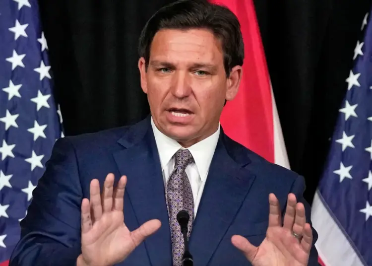 230217 ron desantis mn 0820 b7b356